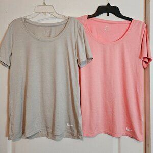 Lot of 2 NIKE WOMENS DRI FIT SCOOP NECK TRAINING T-SHIRTS PEACH PINK GRAY LARGE